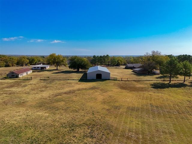 648 N Cleveland Avenue, Shawnee, OK 74801