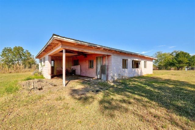 648 N Cleveland Avenue, Shawnee, OK 74801