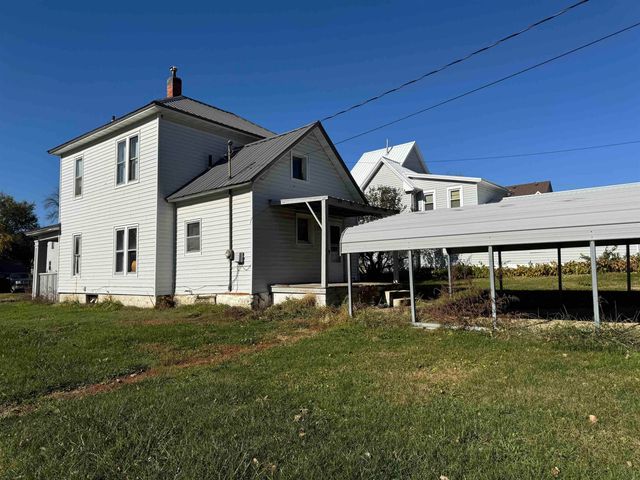 229 SE 4th Avenue, Oelwein, IA 50662