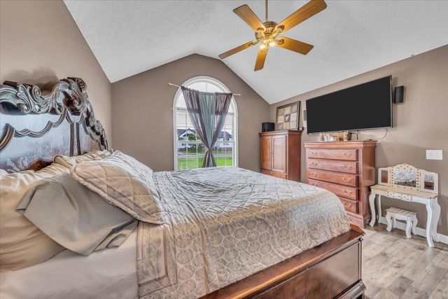108 Boardwalk Way, Shelbyville, TN 37160