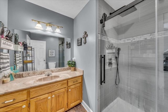 108 Boardwalk Way, Shelbyville, TN 37160