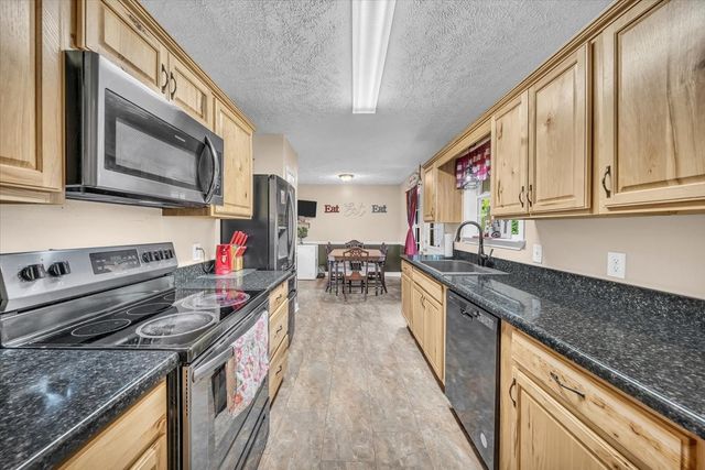 108 Boardwalk Way, Shelbyville, TN 37160