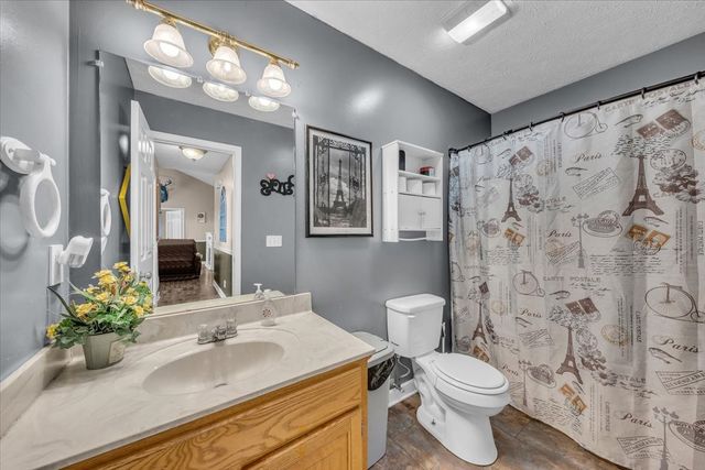 108 Boardwalk Way, Shelbyville, TN 37160