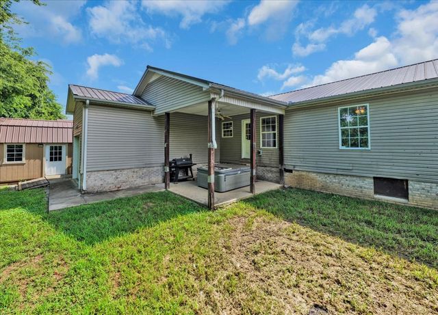 108 Boardwalk Way, Shelbyville, TN 37160