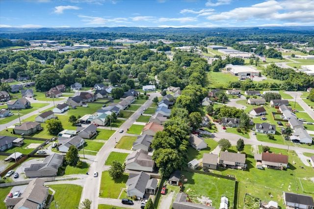 108 Boardwalk Way, Shelbyville, TN 37160