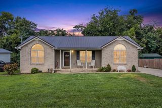 108 Boardwalk Way, Shelbyville, TN 37160