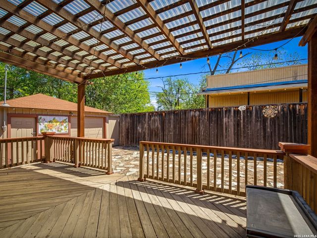 311 Elmhurst Avenue, San Antonio, TX 78209