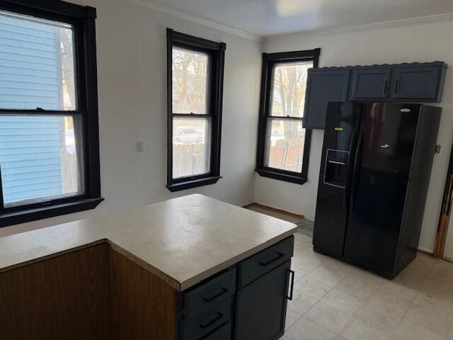 3033 N Holton STREET, Milwaukee, WI 53212