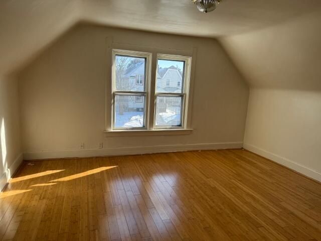 3033 N Holton STREET, Milwaukee, WI 53212