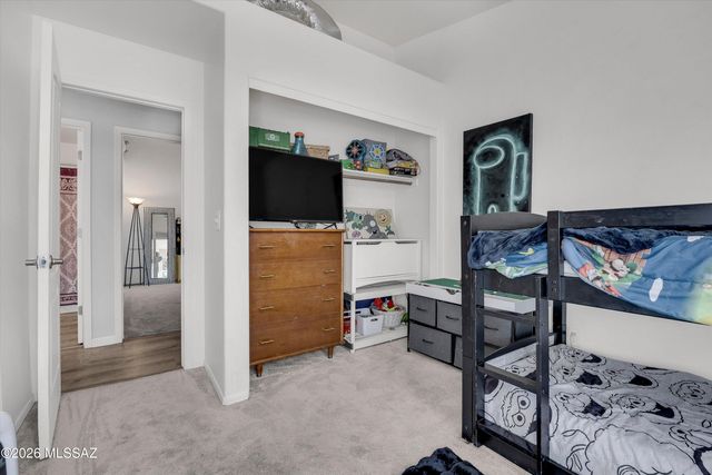 7077 N Avenida Adella, Tucson, AZ 85741