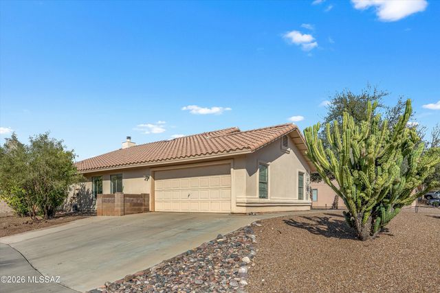 7077 N Avenida Adella, Tucson, AZ 85741