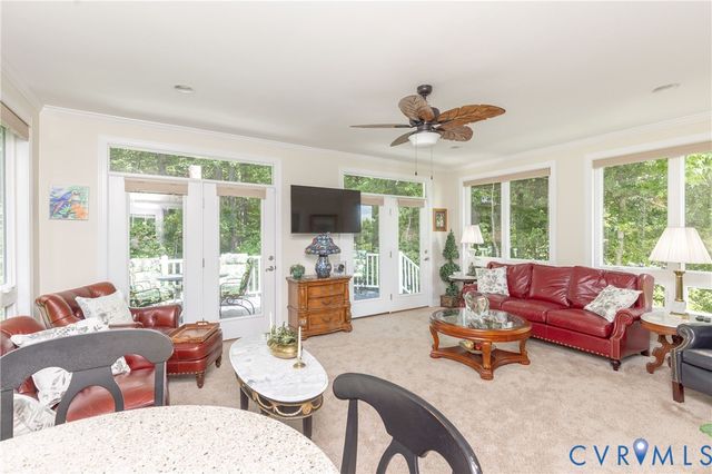 6600 Buglers Trail Ln, Moseley, VA 23120