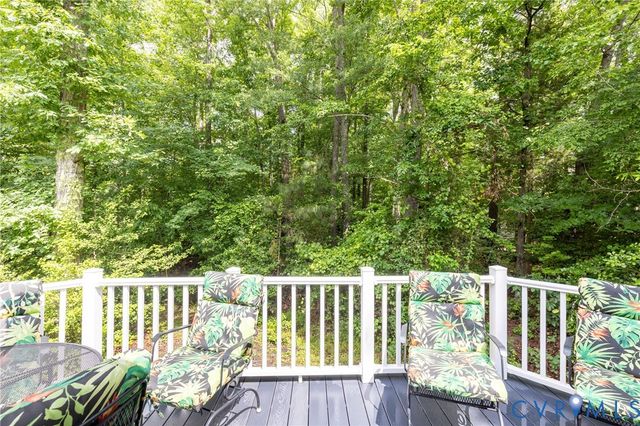 6600 Buglers Trail Ln, Moseley, VA 23120