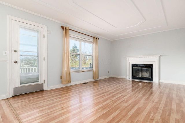 5697 Winchester Highlands Court, Canal Winchester, OH 43110