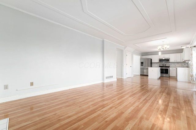 5697 Winchester Highlands Court, Canal Winchester, OH 43110