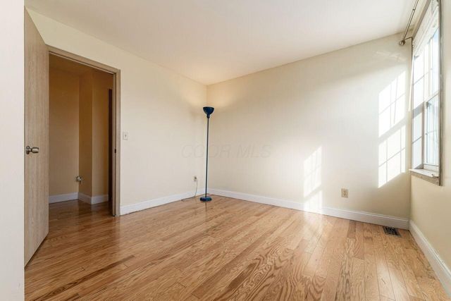 5697 Winchester Highlands Court, Canal Winchester, OH 43110