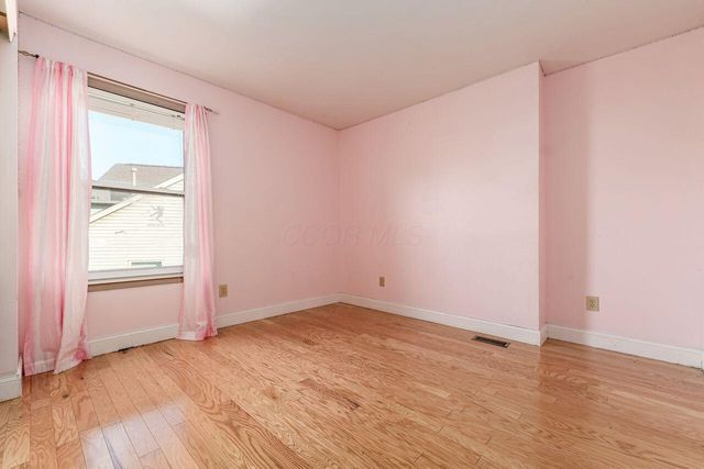 5697 Winchester Highlands Court, Canal Winchester, OH 43110