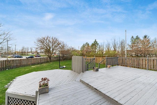 5697 Winchester Highlands Court, Canal Winchester, OH 43110