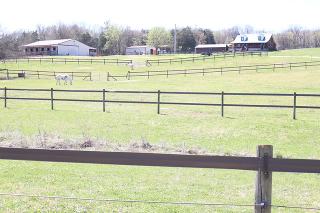 642 Beech Bottom Rd, Watertown, TN 37184