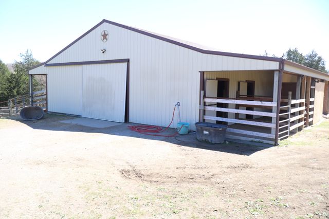 642 Beech Bottom Rd, Watertown, TN 37184