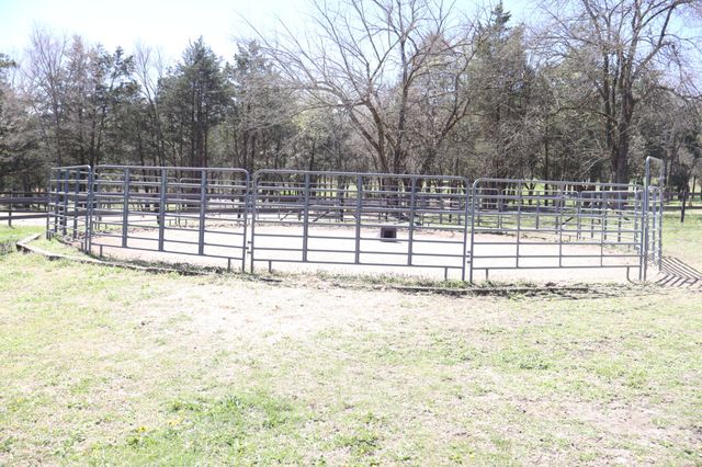 642 Beech Bottom Rd, Watertown, TN 37184