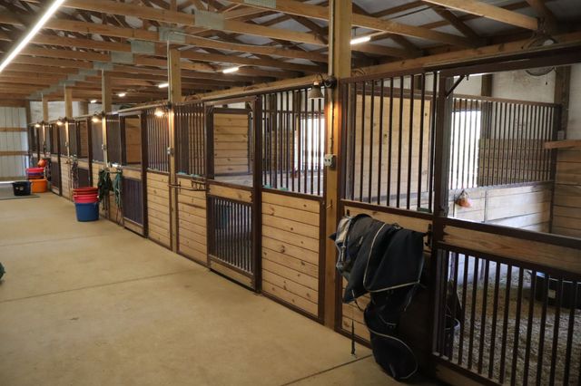 642 Beech Bottom Rd, Watertown, TN 37184