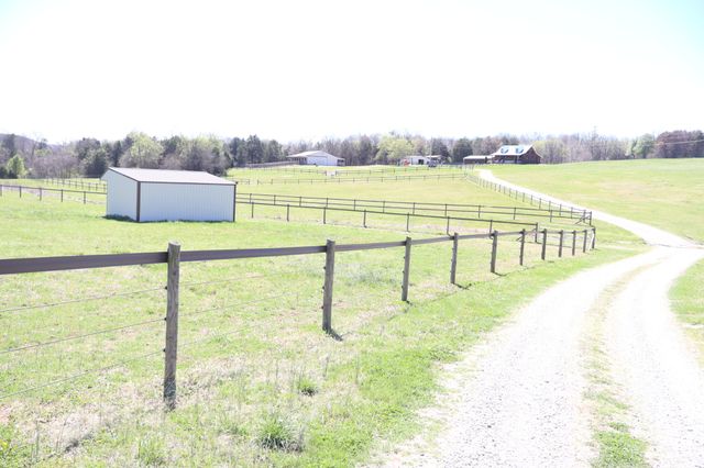 642 Beech Bottom Rd, Watertown, TN 37184