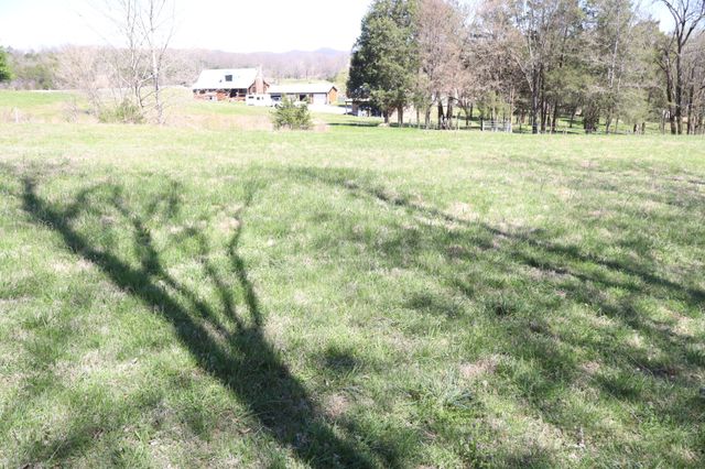 642 Beech Bottom Rd, Watertown, TN 37184