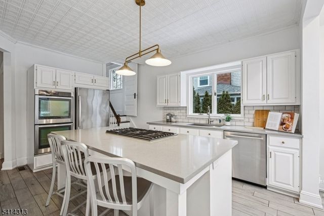 97 Montclair Ave, Montclair Twp., NJ 07042