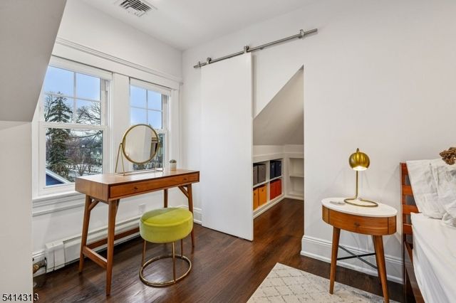 97 Montclair Ave, Montclair Twp., NJ 07042