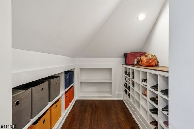 97 Montclair Ave, Montclair Twp., NJ 07042