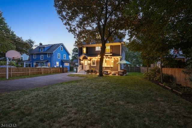 97 Montclair Ave, Montclair Twp., NJ 07042