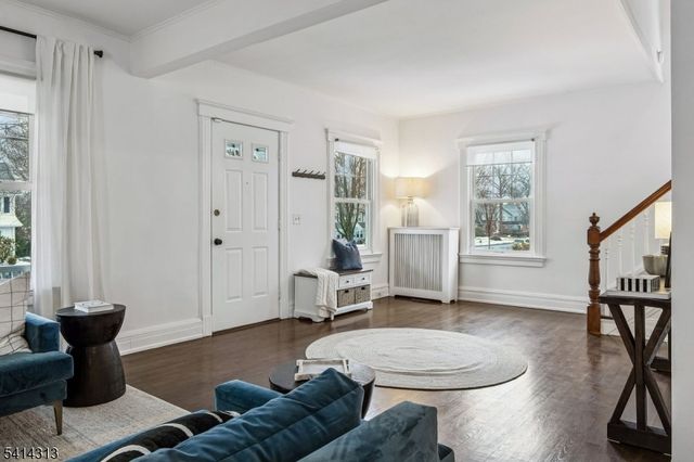 97 Montclair Ave, Montclair Twp., NJ 07042