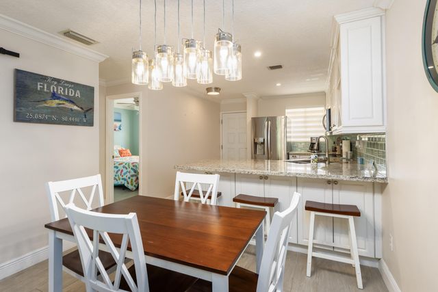 98222 Windward Avenue, Key Largo, FL 33037