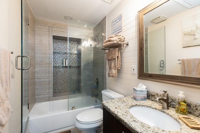 98222 Windward Avenue, Key Largo, FL 33037