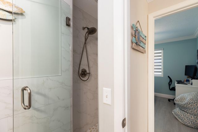 98222 Windward Avenue, Key Largo, FL 33037