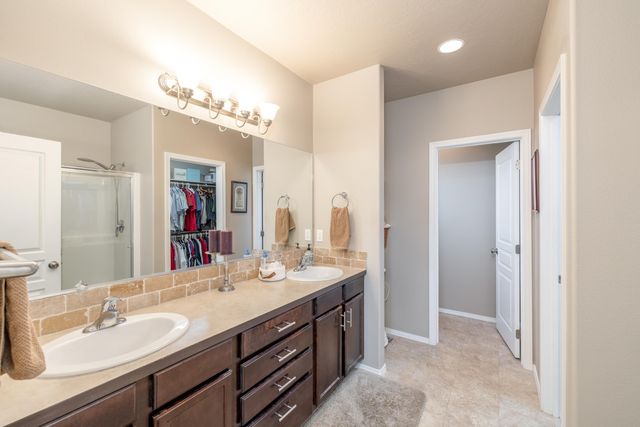 1316 W QUAIL CREST Ave, Spokane, WA 99224