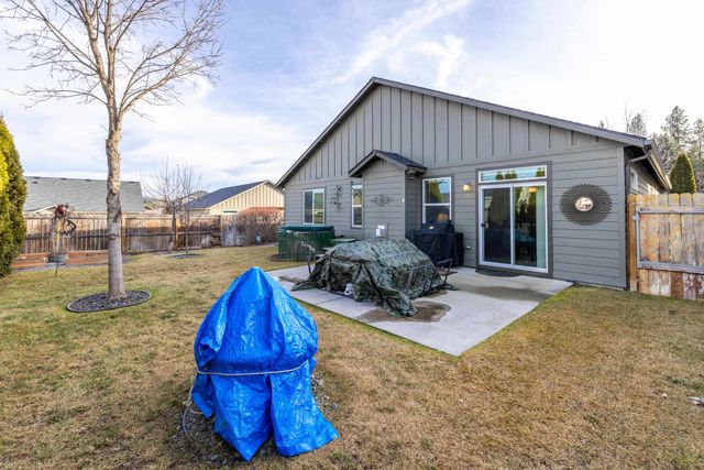 1316 W QUAIL CREST Ave, Spokane, WA 99224