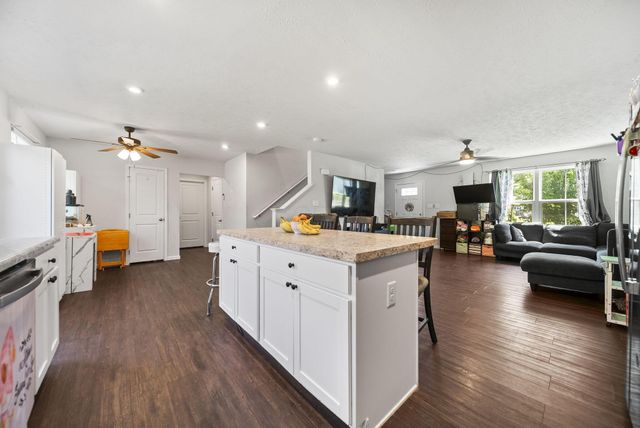 402 Golden Gate Avenue, Springfield, OH 45505
