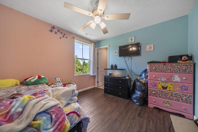 402 Golden Gate Avenue, Springfield, OH 45505