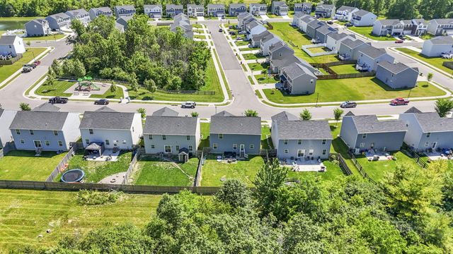 402 Golden Gate Avenue, Springfield, OH 45505