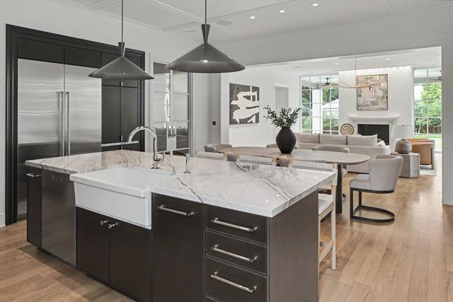 4636 Belclaire Avenue, Highland Park, TX 75209