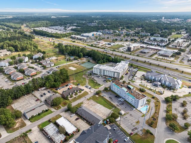 17 Plaza Dr., Hattiesburg, MS 39402