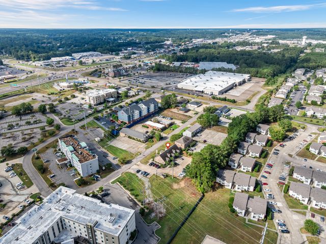 17 Plaza Dr., Hattiesburg, MS 39402