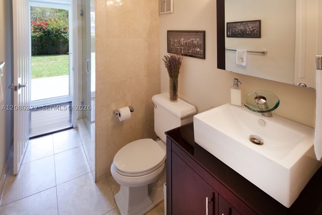 5631 SW 58th Ct 0, South Miami, FL 33143
