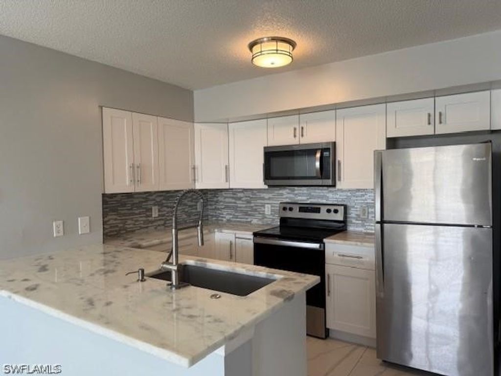 8635 River Homes LN 2208, Bonita Springs, FL 34135