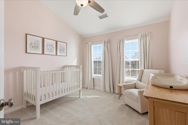 46164 CHESTER TER, Sterling, VA 20165