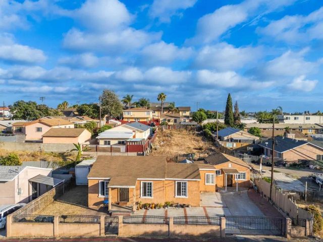 140 Palm Ave, National City, CA 91950