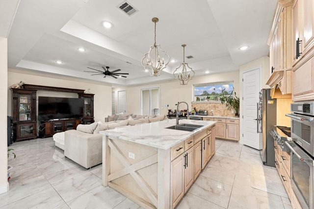 6205 Allison Road, Houston, TX 77048