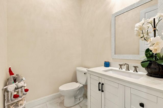 6205 Allison Road, Houston, TX 77048